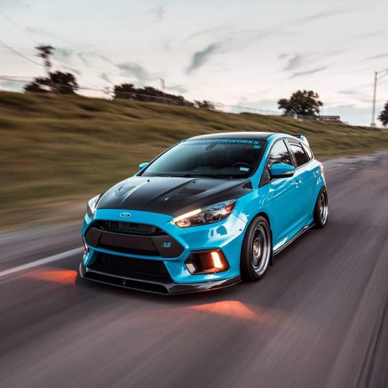 FOCUS RS CARBON FIBER FRONT SPLITTER - Autoware